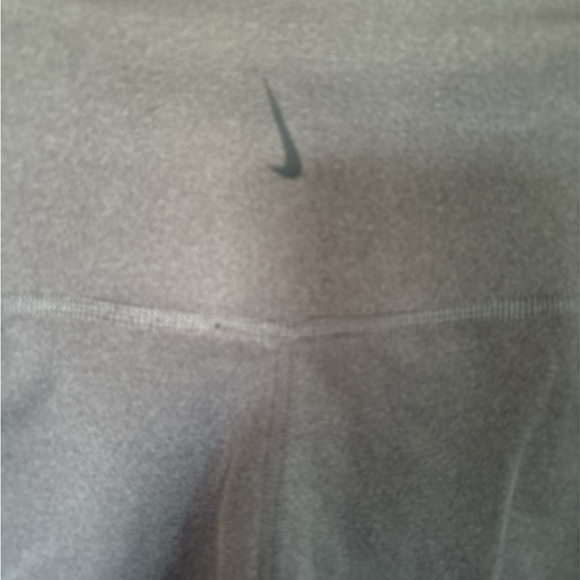 Nike Graphite Dri-Fit leggings - Picture 4 of 7